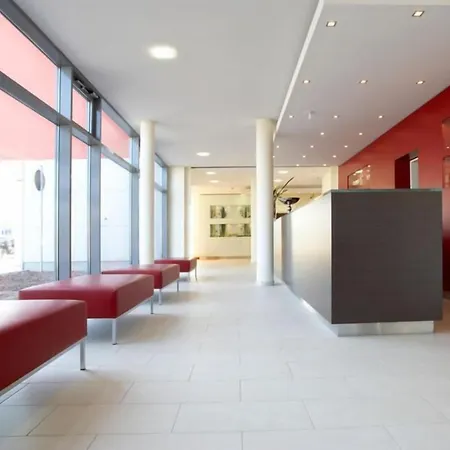 ホテル クアリテル ヴィルンズドルフ