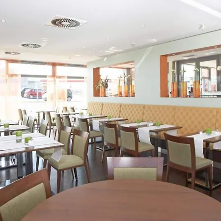 クアリテル ヴィルンズドルフ 3* ヴィルンスドルフ