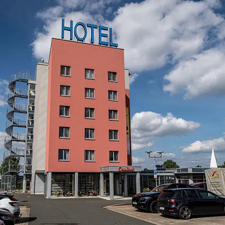 ホテル クアリテル ヴィルンズドルフ 3*